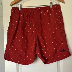 The North Face Pull On Trunks Men's Medium Campfire Print
Burnt Orange EUC